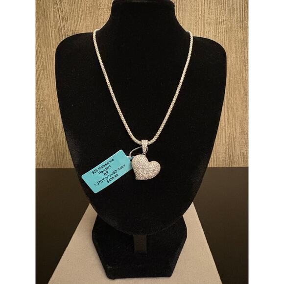 Unbranded Jewelry - NWT -1.37ct Heart Pendant w/ 17.5" Chain,925 Sterling Silver